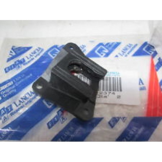 SUPPORTO PARAURTI LAT. ANT. SX CROMA 90-