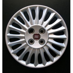 COPPE RUOTE 15 GRANDE PUNTO LOGO ROSSO (30)(25.213) SERIE DA 4