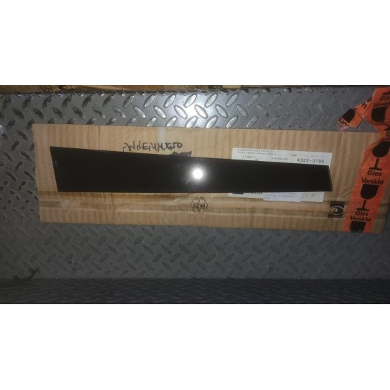 MODANATURA DECORATIVA PORTA ANT. SX  MERCEDES C W202