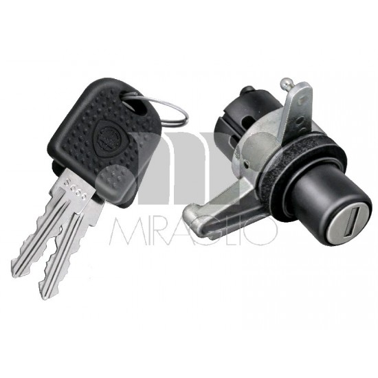 CHIUSURA COFANO POST. C/CHIAVE AUTOBIANCHI Y10 '93->