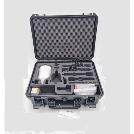 KIT 2 AEROGRAFI CARBONIO UG. TRASP.1,3 BASE 1,3  C/LAMPADA IN VALIGIA * PROMO *